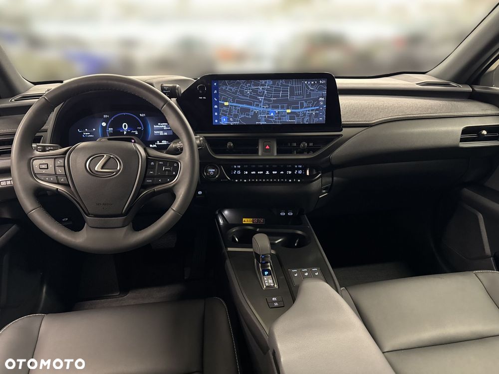 Lexus UX 300h F Sport Design - 14