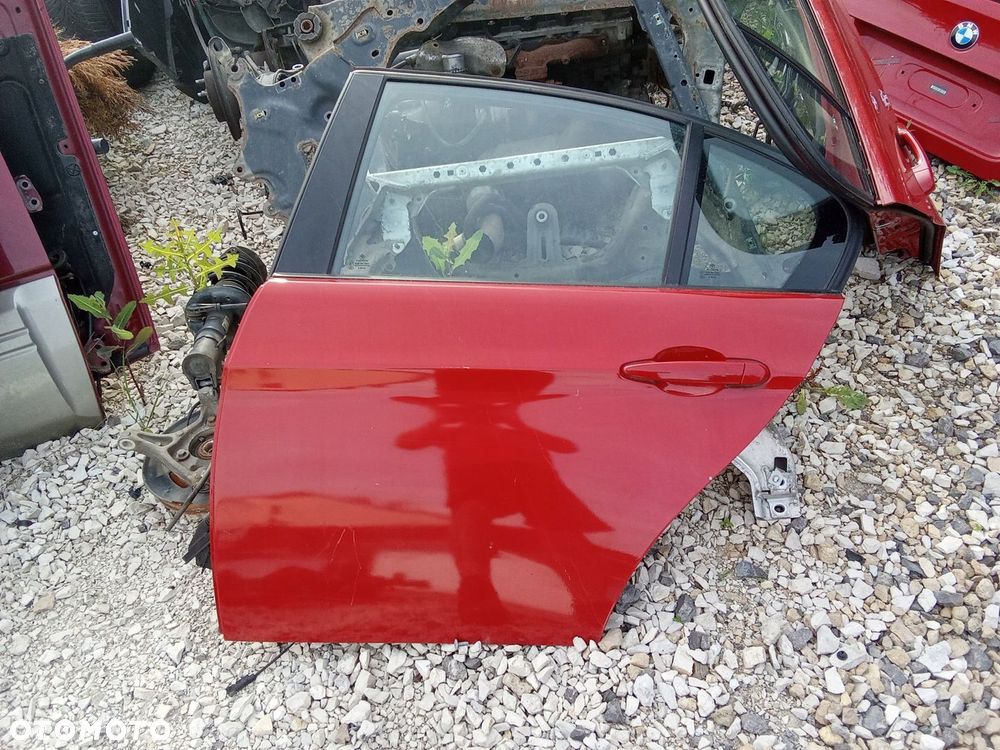 CC DRZWI LEWY TYŁ BMW 3 E90 LCI LIFT GOŁE SEDAN KARMESINROT A61 - 1