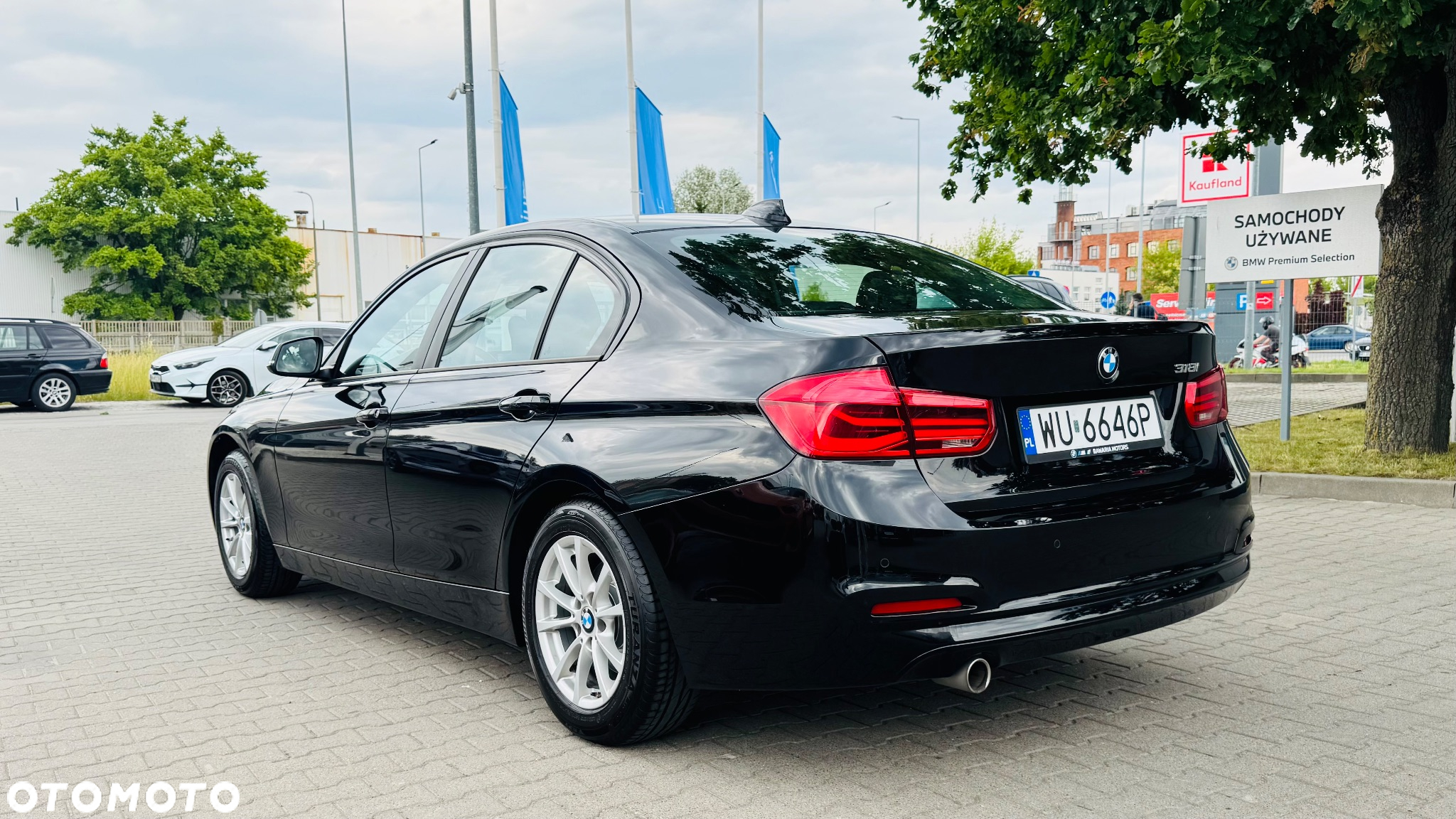 BMW Seria 3 318i - 5