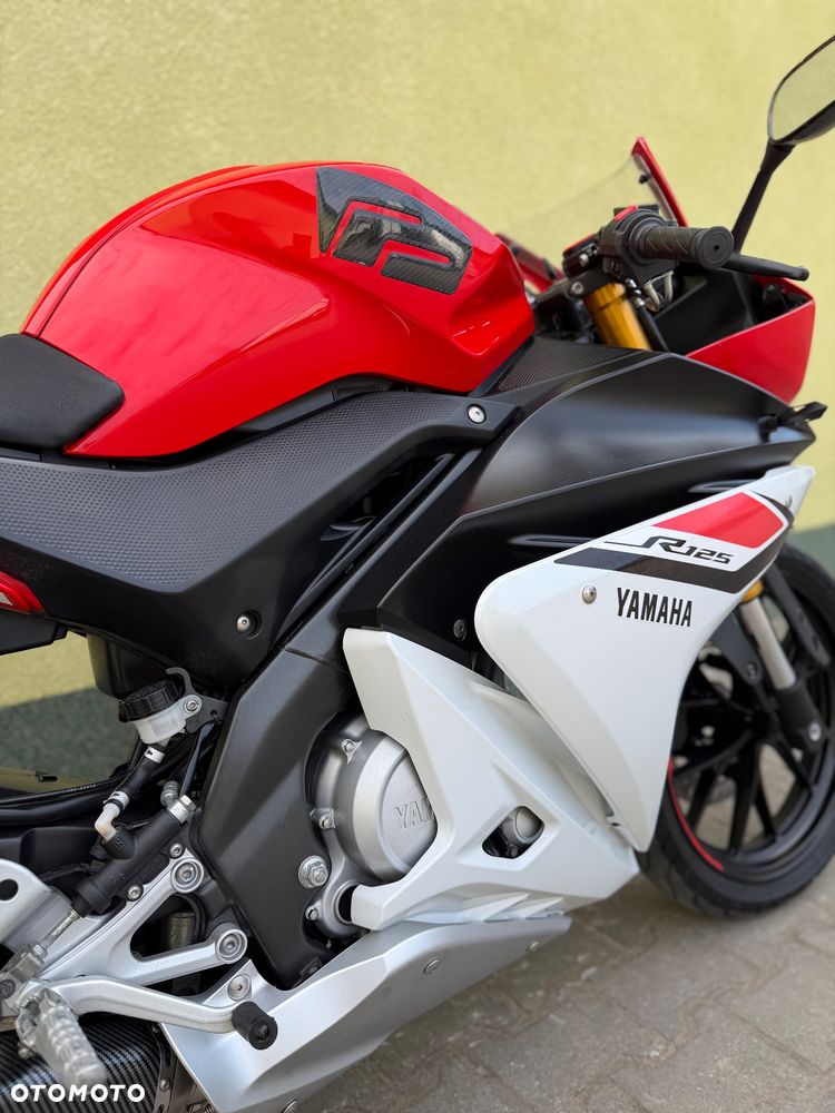 Yamaha YZF - 15