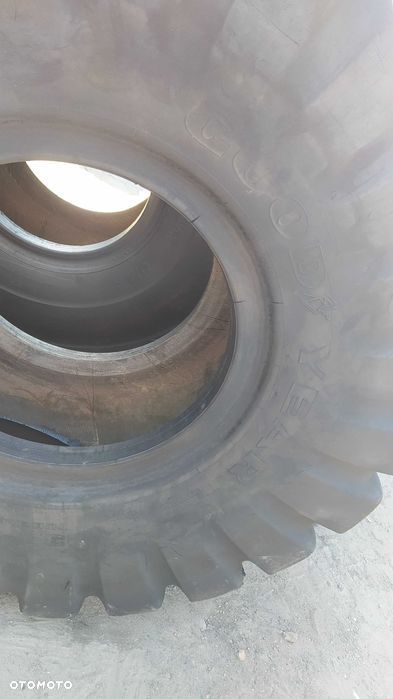 23,5 R25 Goodyear opona używana - 4