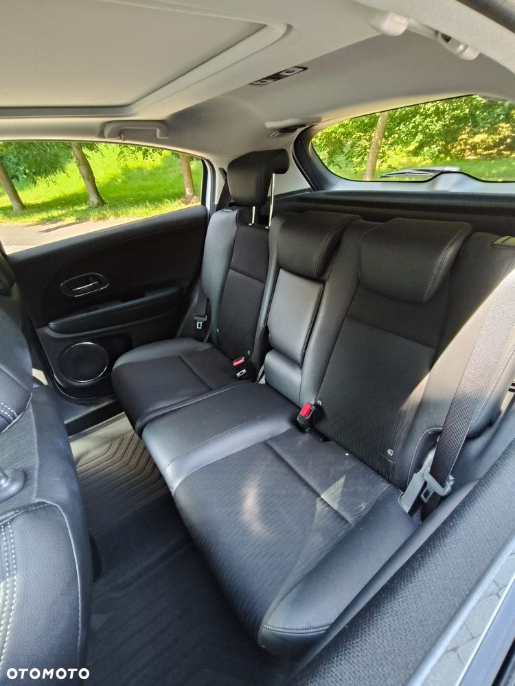 Honda HR-V 1.5 Executive (ADAS / Connect+) CVT - 24