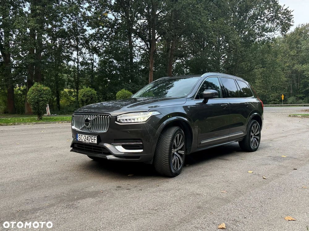 Volvo XC 90 - 9