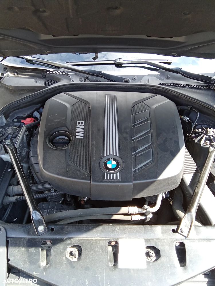 BMW Seria 5 520d Luxury Line - 21