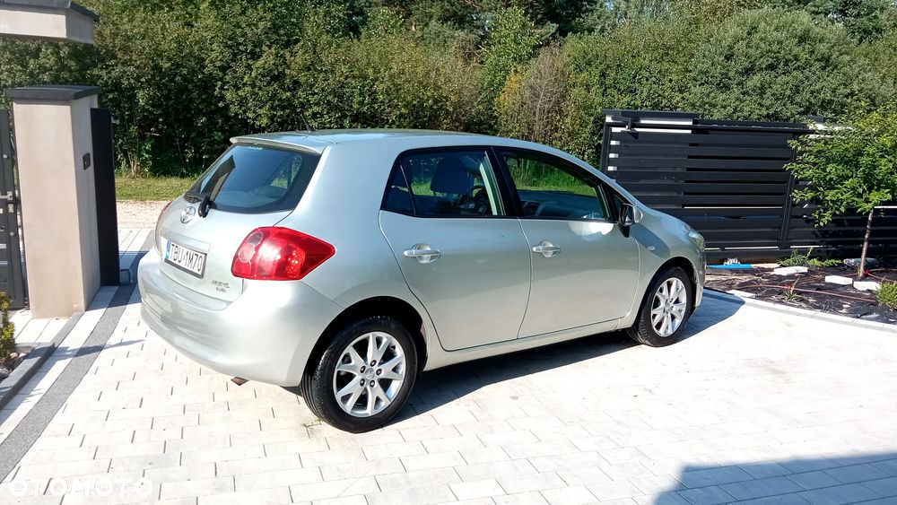 Toyota Auris 1.4 D-4D Luna - 13