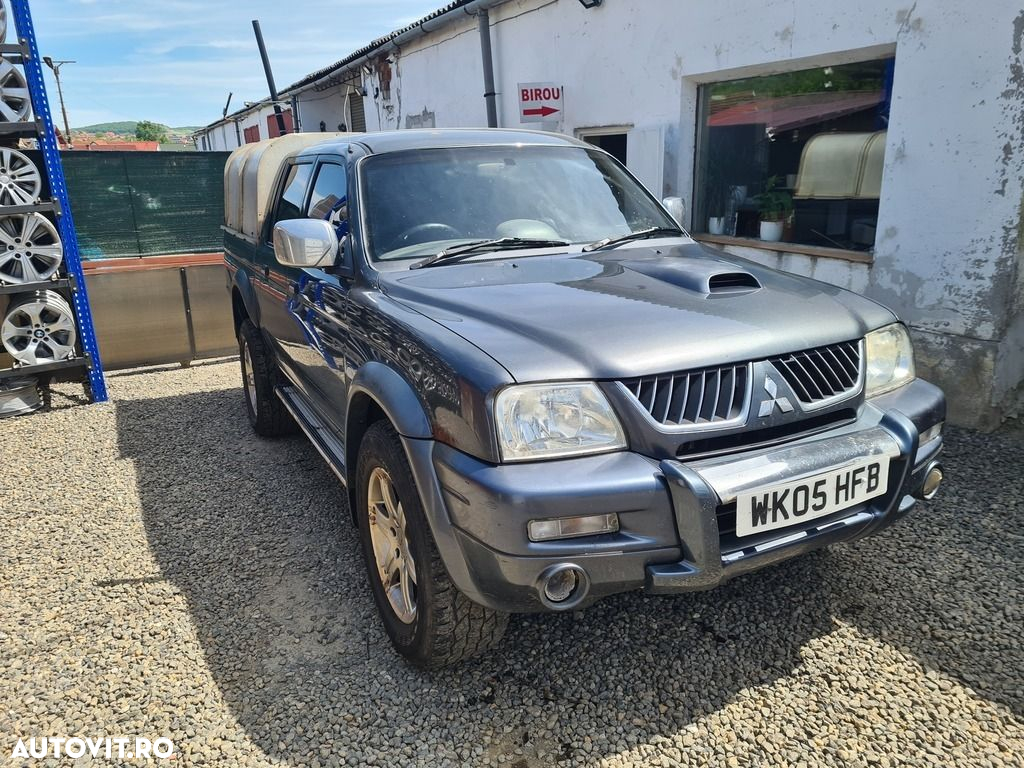 Dezmembrari dezmembrez  Mitsubishi L200 III  2.5 Diesel 2002-2006 - 2