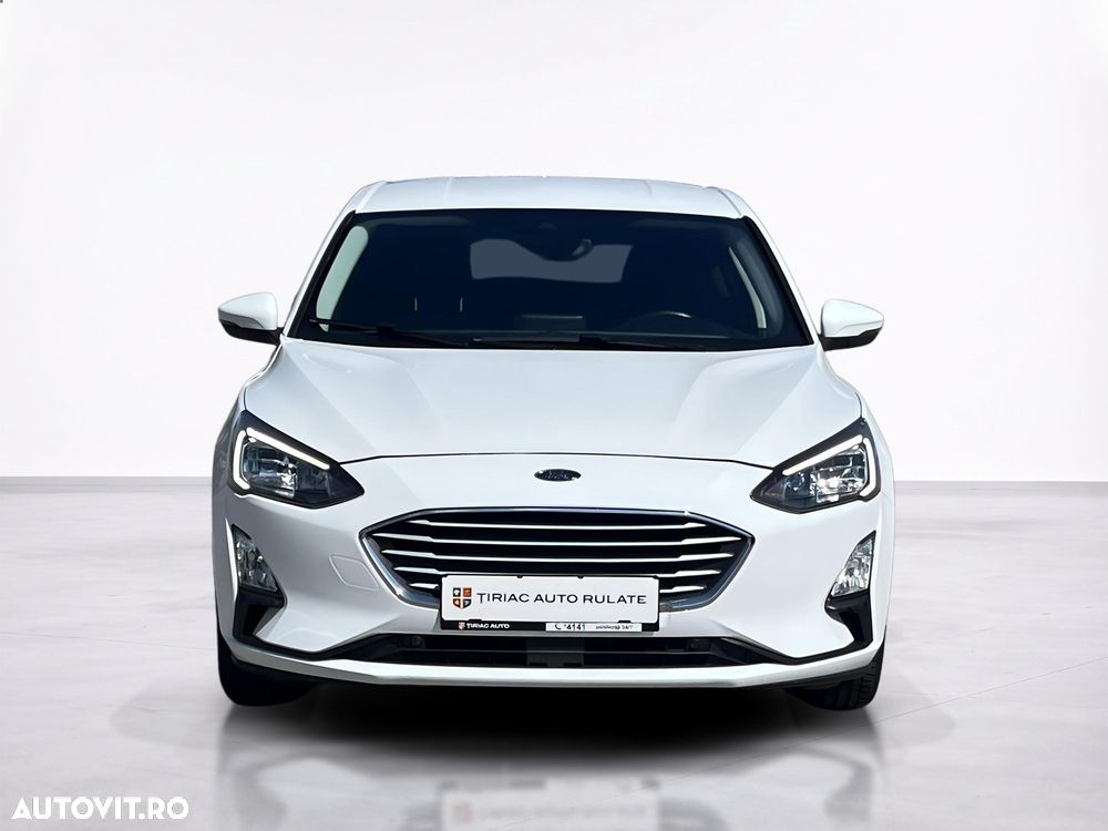 Ford Focus - 10