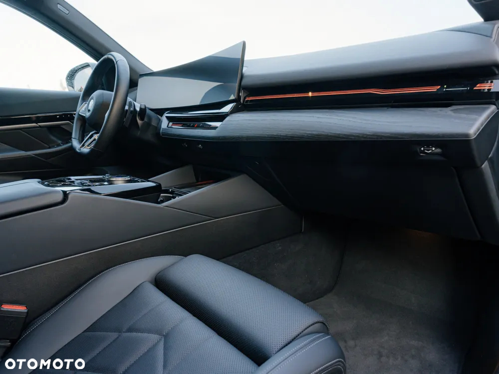 BMW Seria 5 - 8
