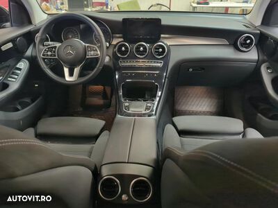 Mercedes-Benz GLC - 6