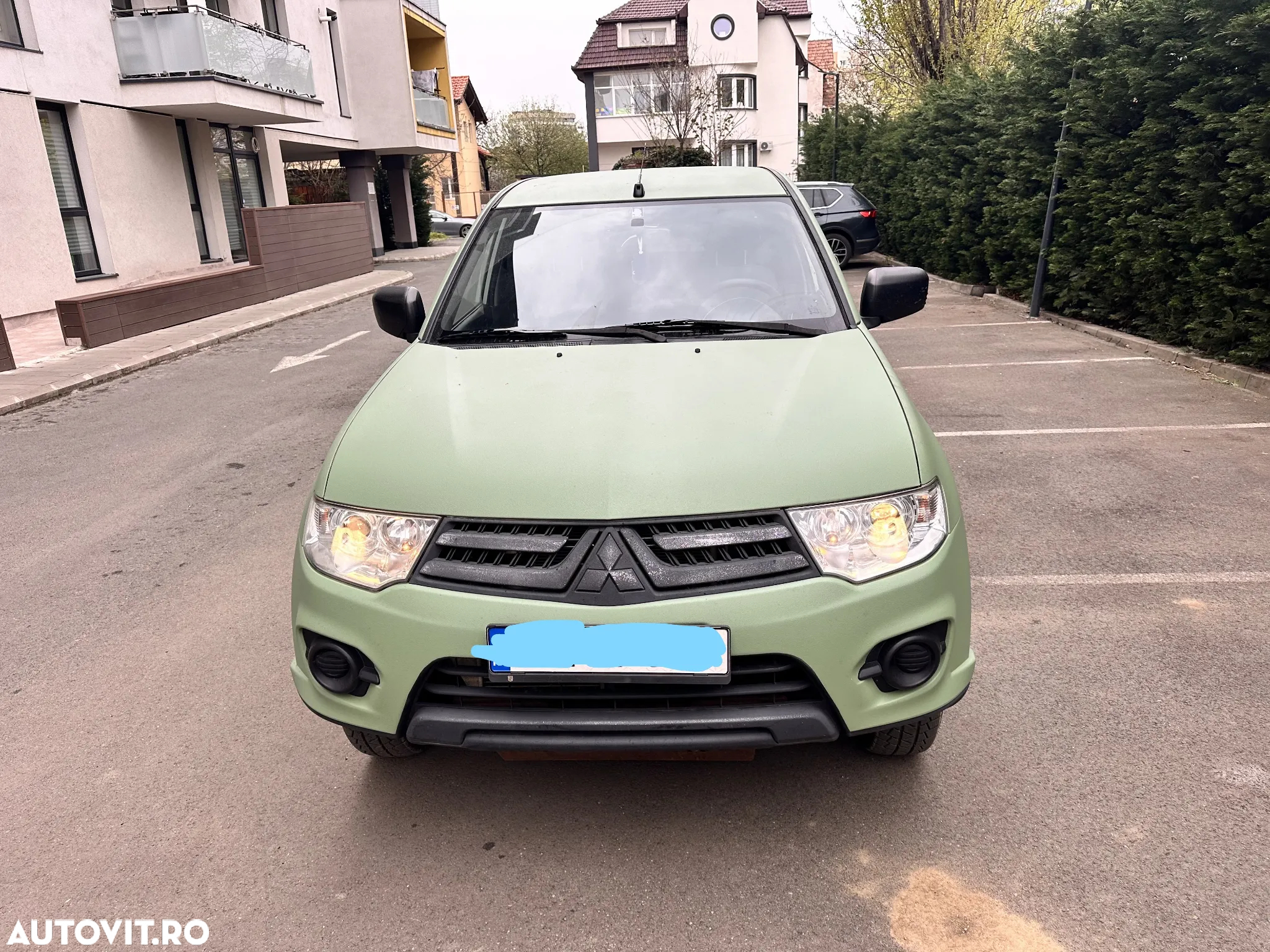 Mitsubishi L200 - 8