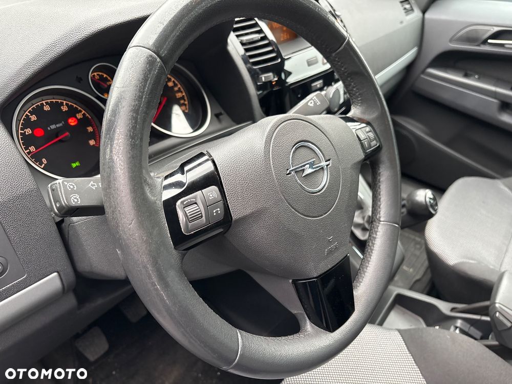 Opel Zafira 1.6 111 - 8