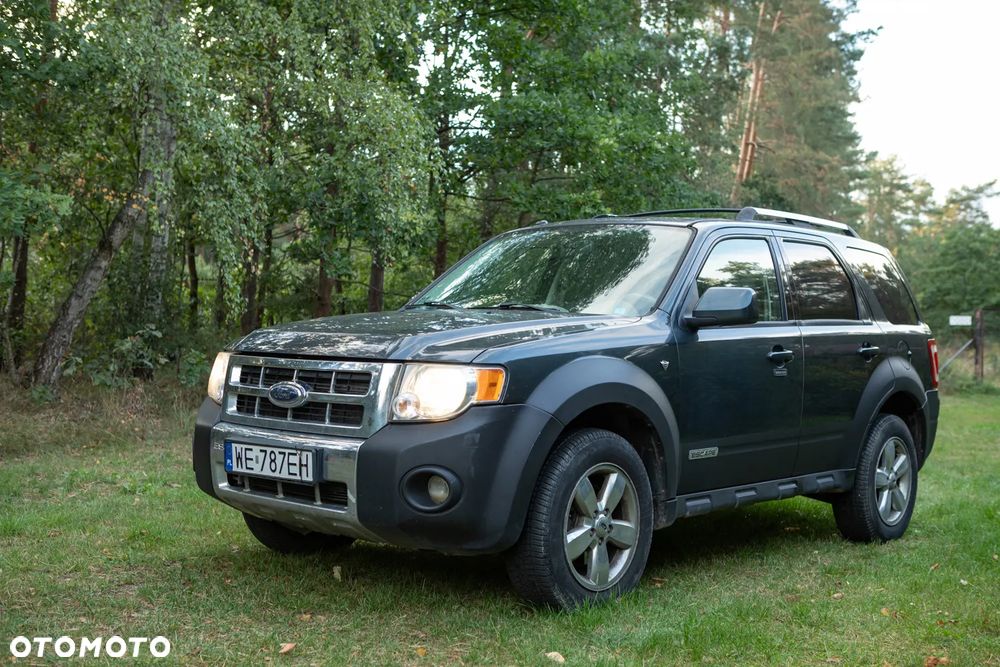 Ford Escape 3.0 XLS 4WD - 5