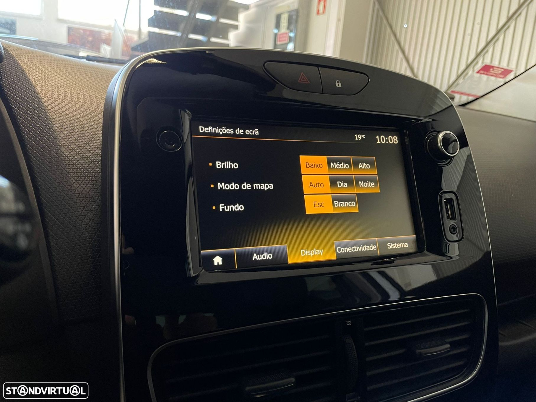 Renault Clio 0.9 TCe Limited - 24