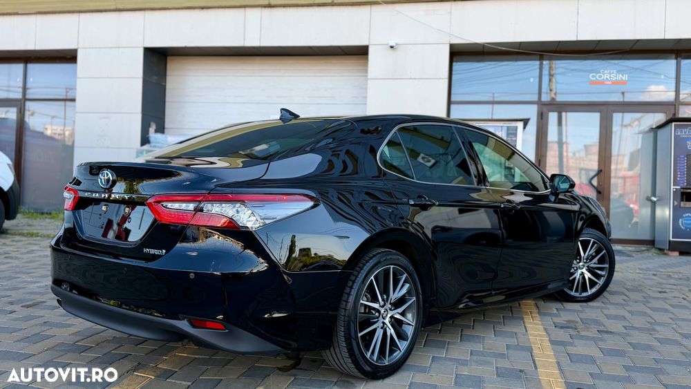 Toyota Camry 2.5 Exclusive - 5