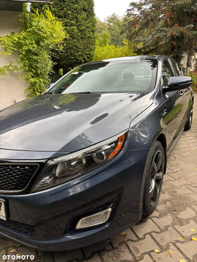 Kia Optima - 11