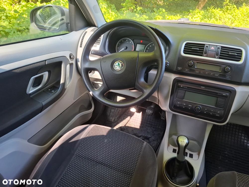 Skoda Roomster 1.6 16V - 14