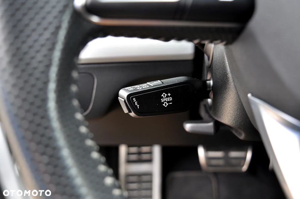 Audi Q5 40 TDI quattro S tronic S line business - 33