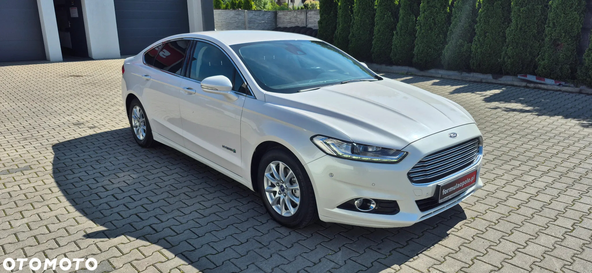 Ford Mondeo 2.0 Hybrid Titanium - 4