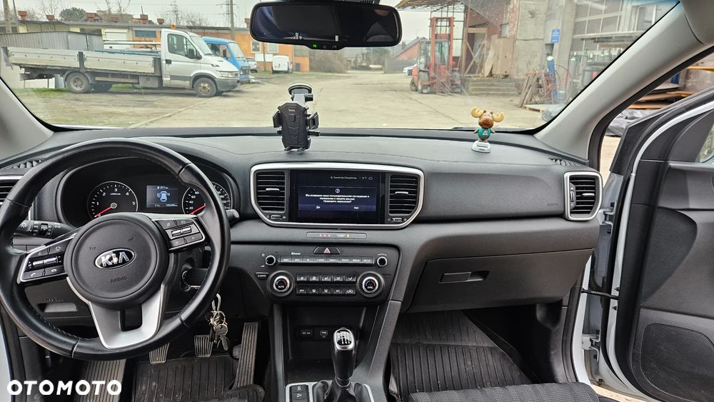 Kia Sportage 1.6 CRDI AWD Eco-Dynamics+ (48V M-H) VISION - 8