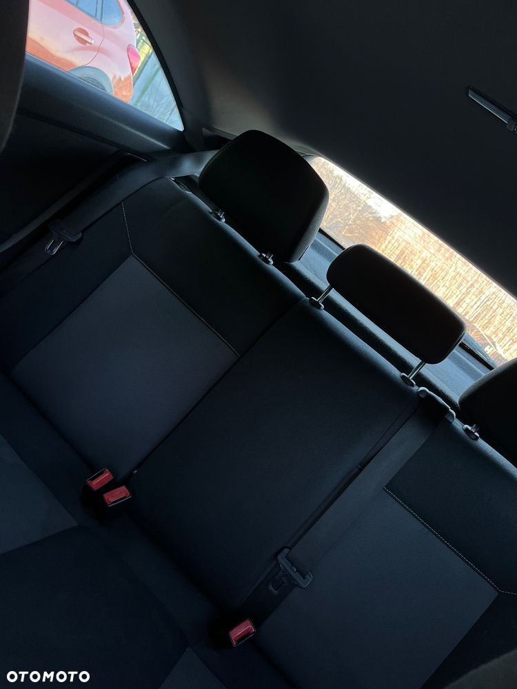 Opel Astra 1.6 Cosmo - 11