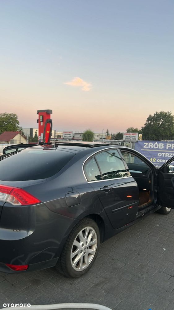Renault Laguna 2008 photo 2