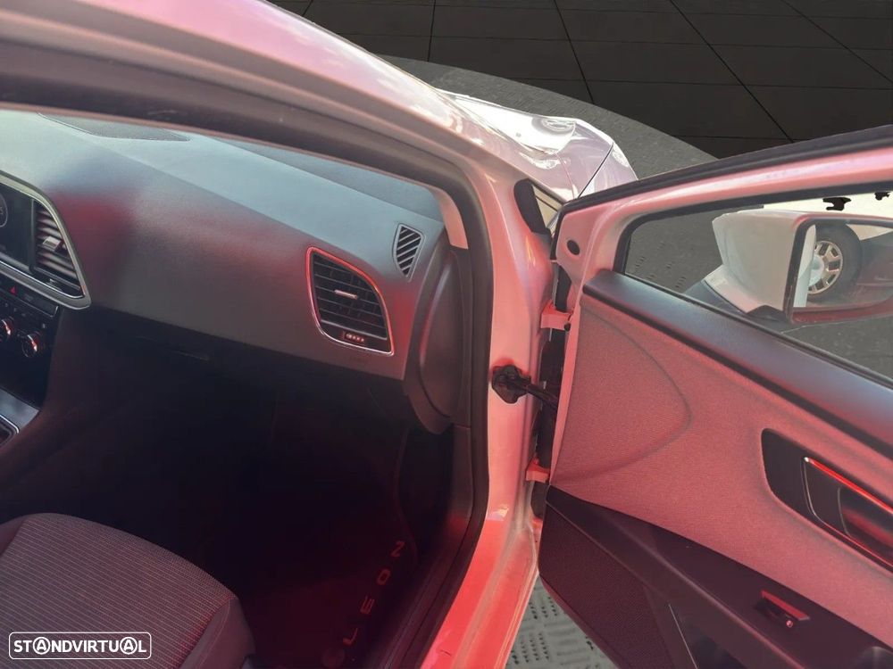 SEAT Leon ST 1.6 TDI Xcellence S/S - 19