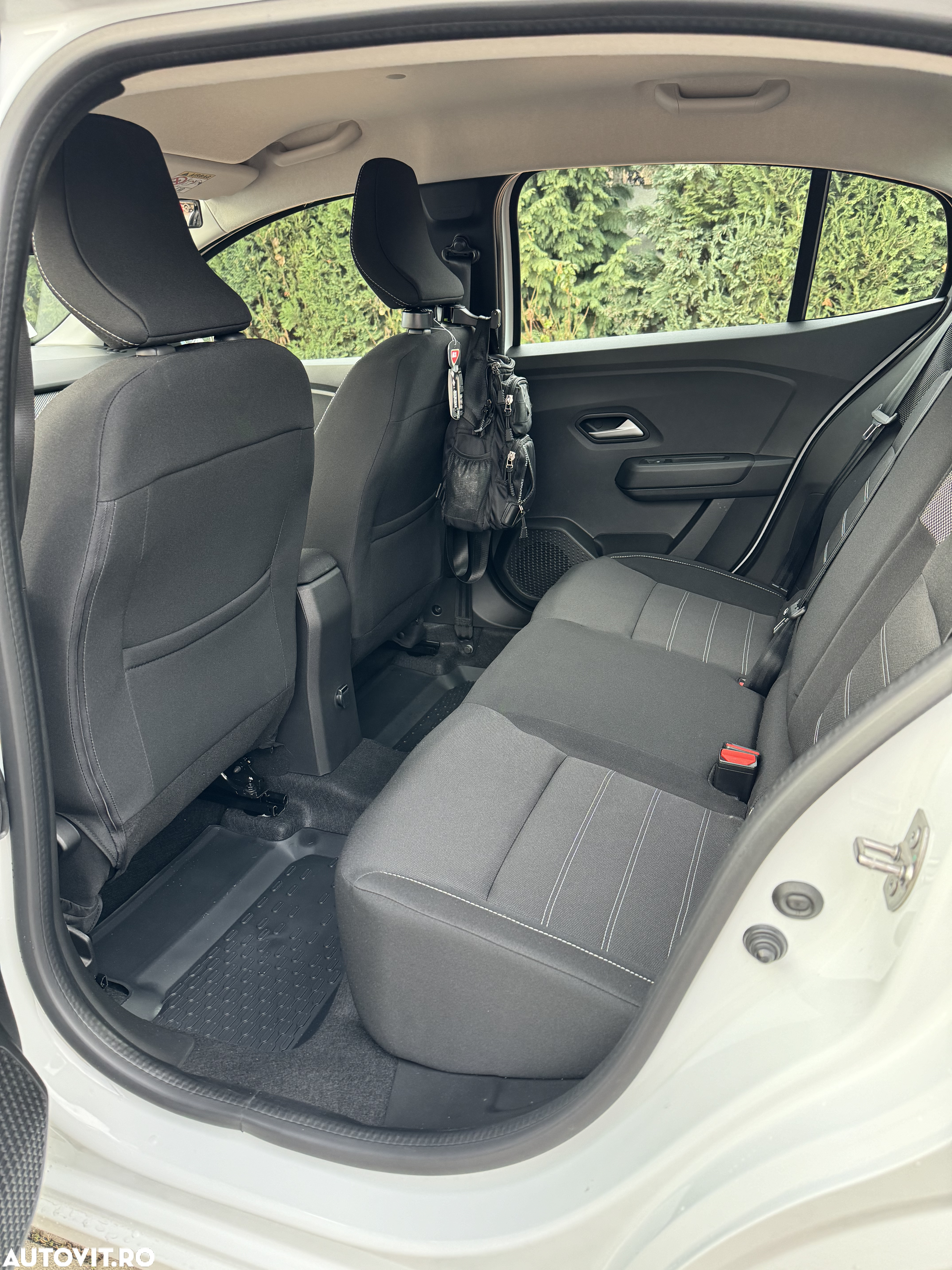 Dacia Logan - 10