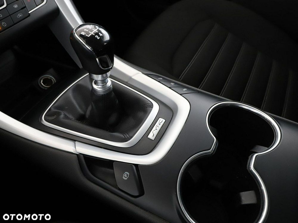 Ford Mondeo 1.5 EcoBoost Trend - 31