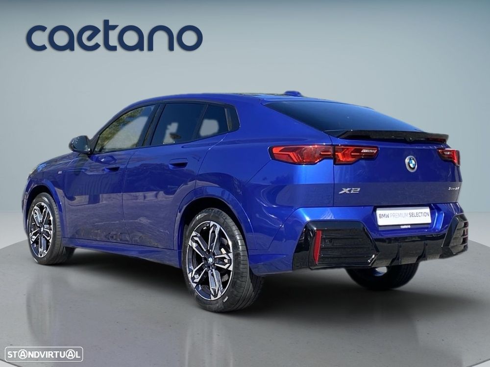 BMW X2 18 d sDrive Auto Pack M — fotografia 24