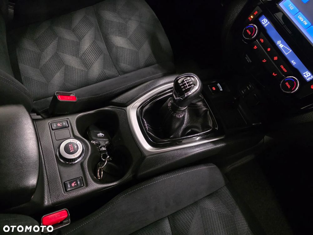 Nissan X-Trail 1.6 DCi Tekna 4WD - 18