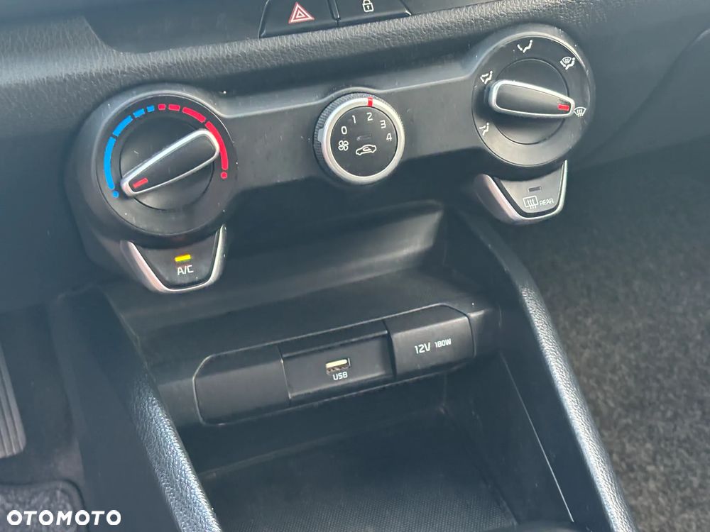 Kia Rio 1.2 M - 25