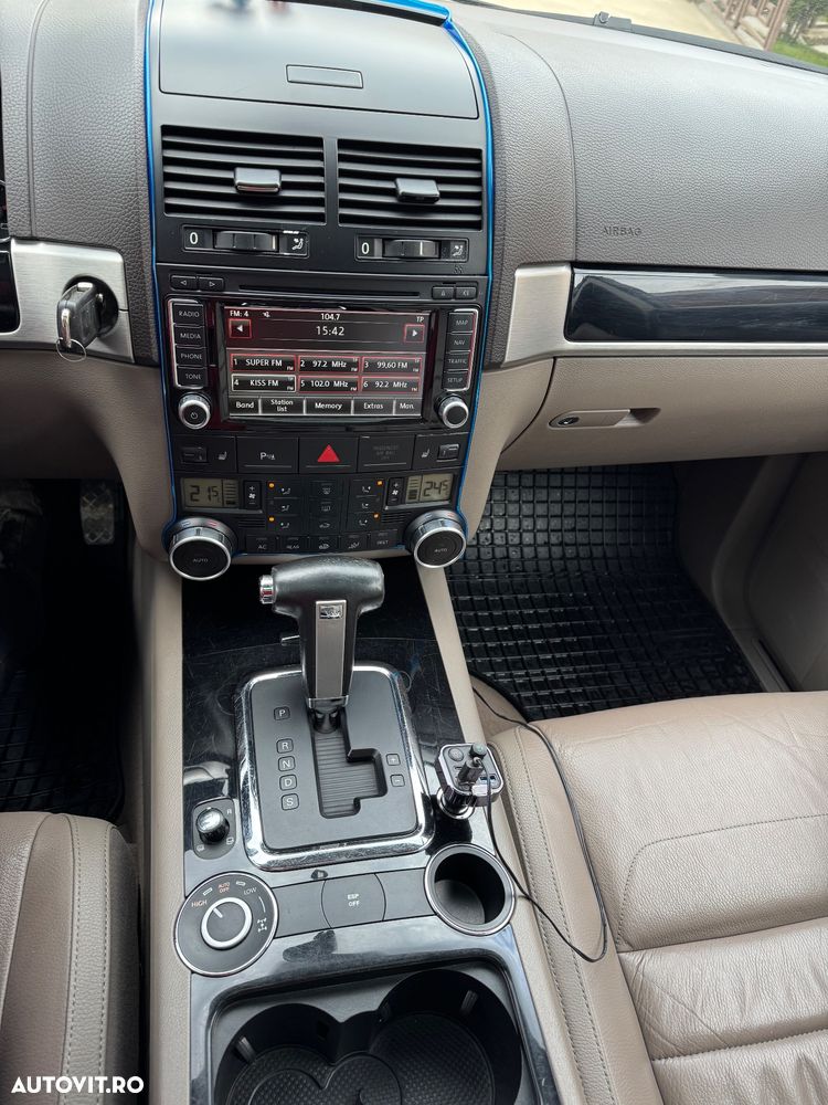 Volkswagen Touareg - 7