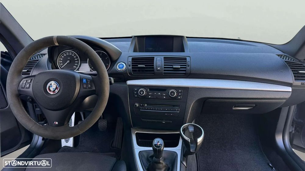 BMW 123 d Limited Edition Lifestyle c/ M Sport Pack - 15