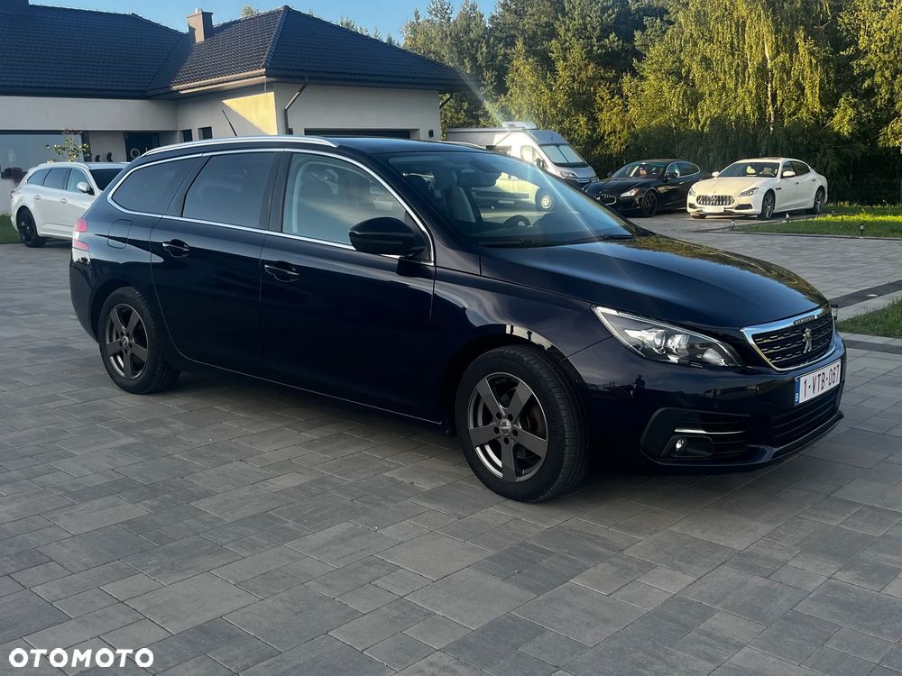 Peugeot 308 BlueHDi FAP 130 Stop & Start Allure Pack - 3