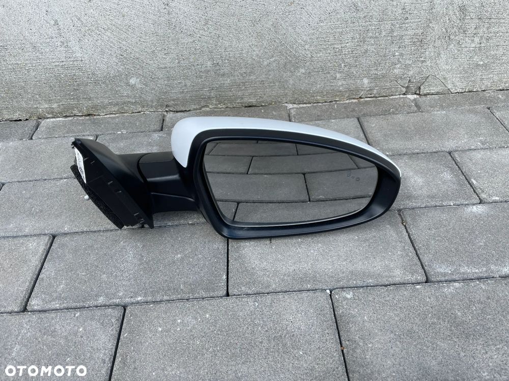 LUSTERKO PRAWE KIA CEED III  2018-- 10pin - 1