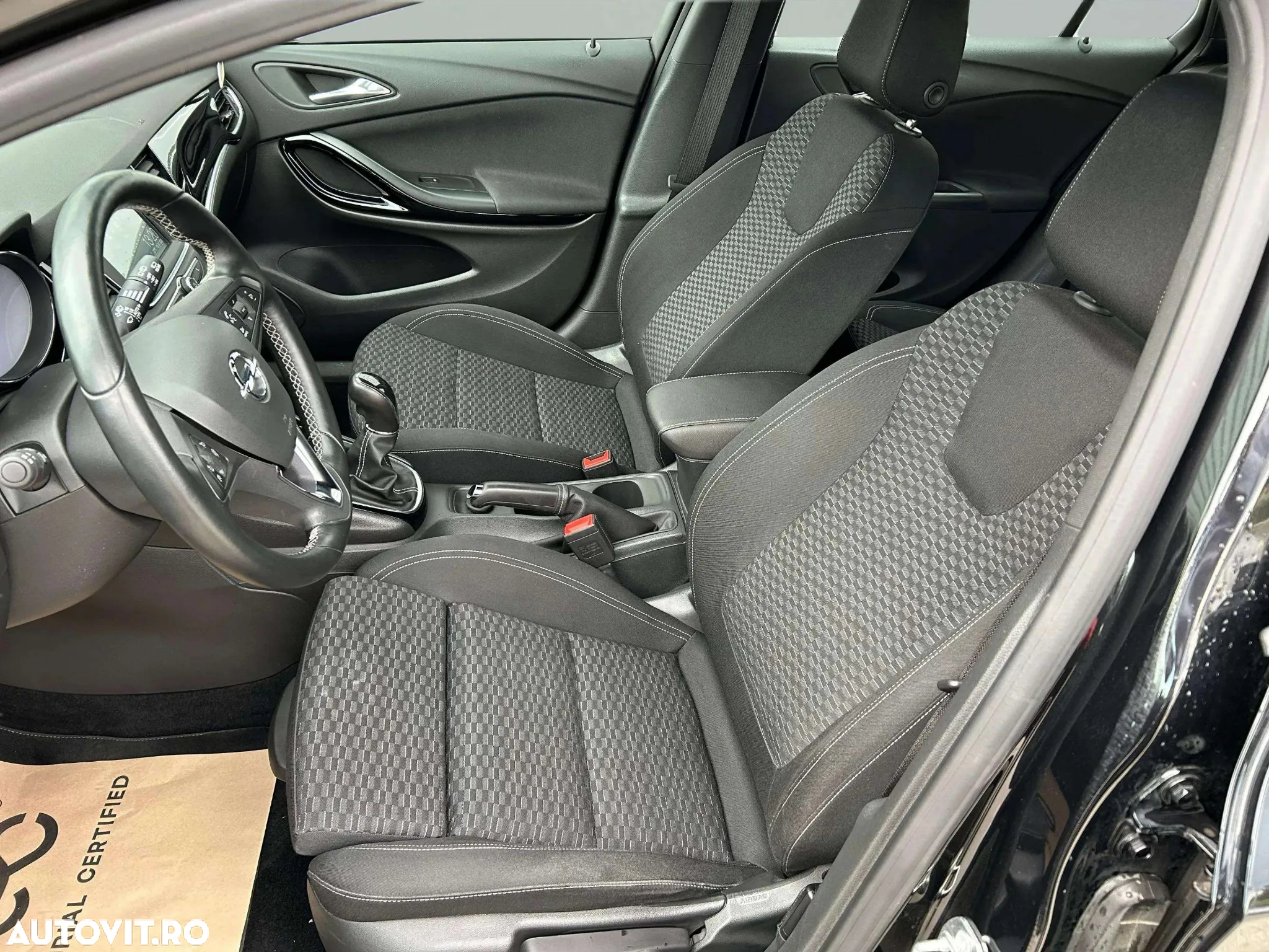 Opel Astra Sport Tourer Turbo 1.6 ECOTEC Start/Stop Innovation - 14