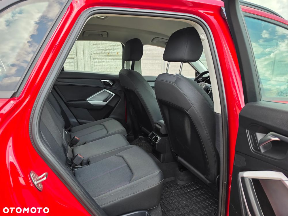 Audi Q3 45 TFSIe S tronic - 16