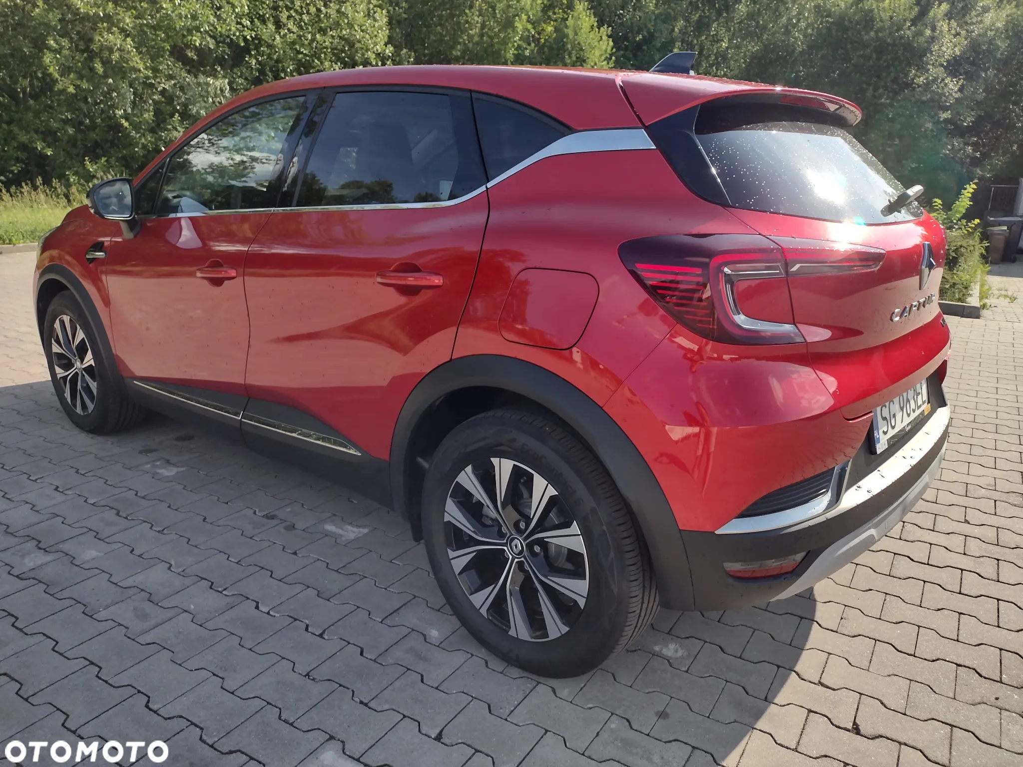 Renault Captur 1.6 E-TECH Full Hybrid 145 E-Tech Engineered - 3