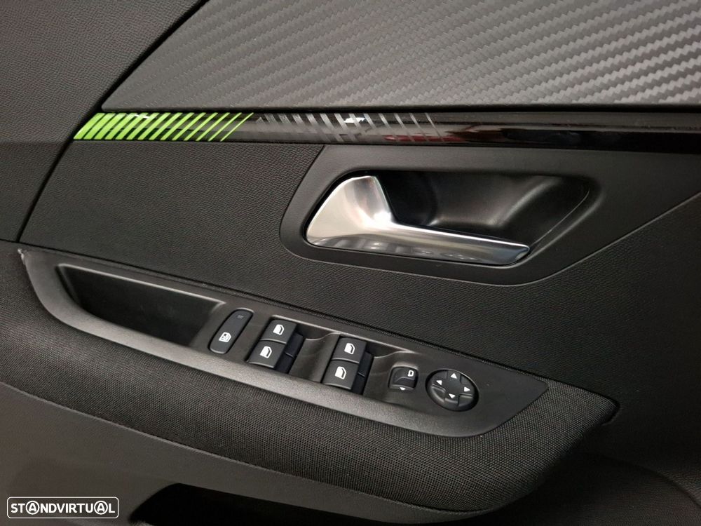 Peugeot e-208 50 kWh Style - 18