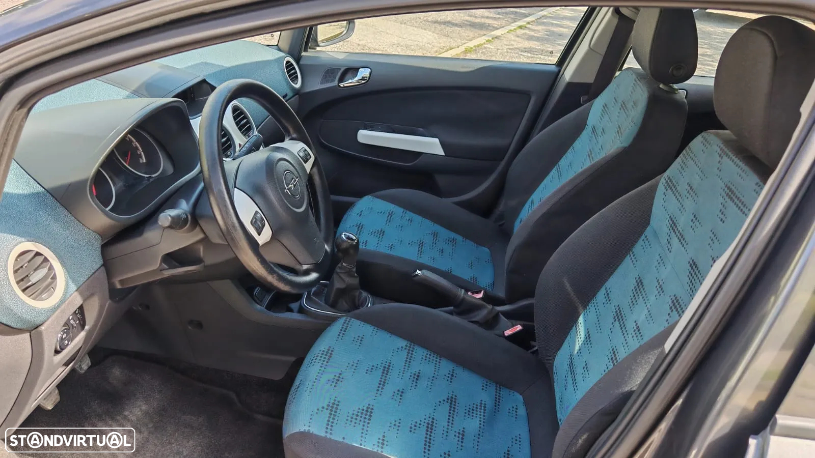 Opel Corsa 1.2 Enjoy - 3