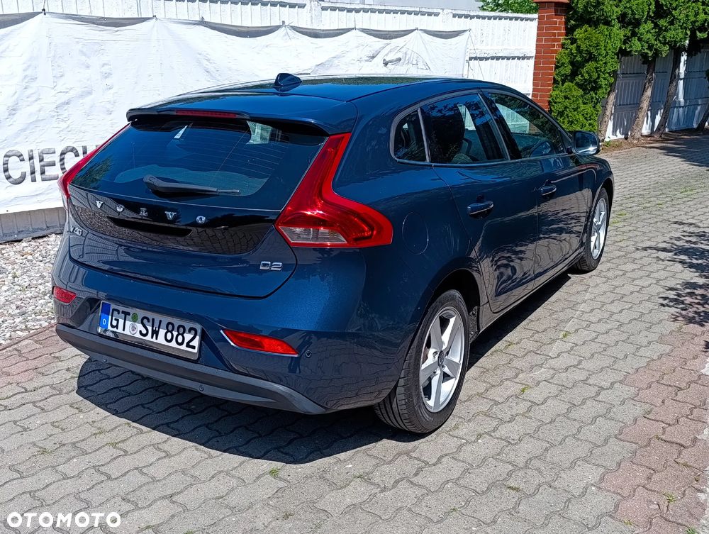 Volvo V40 D2 Kinetic - 2