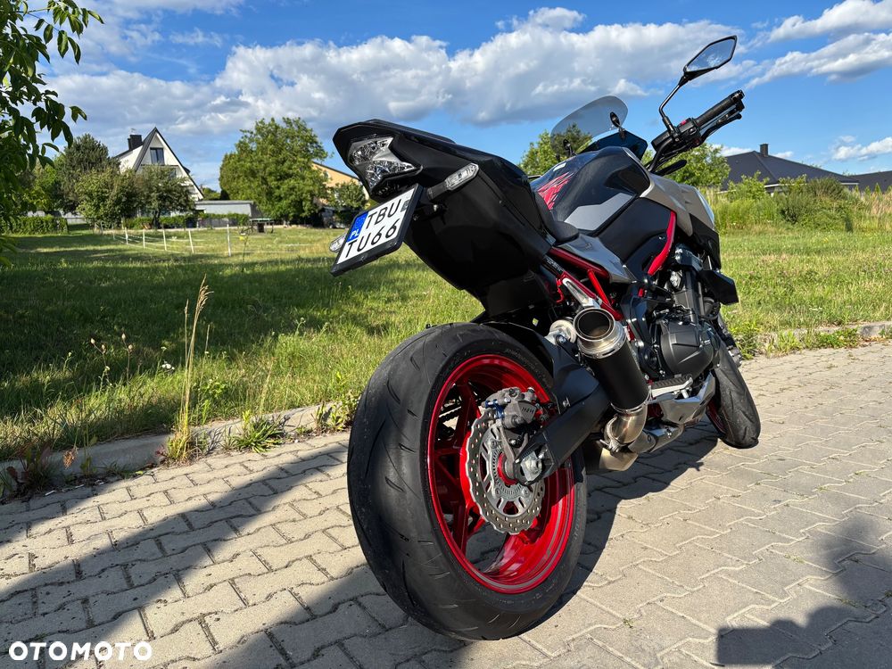 Kawasaki Z 900 - 12