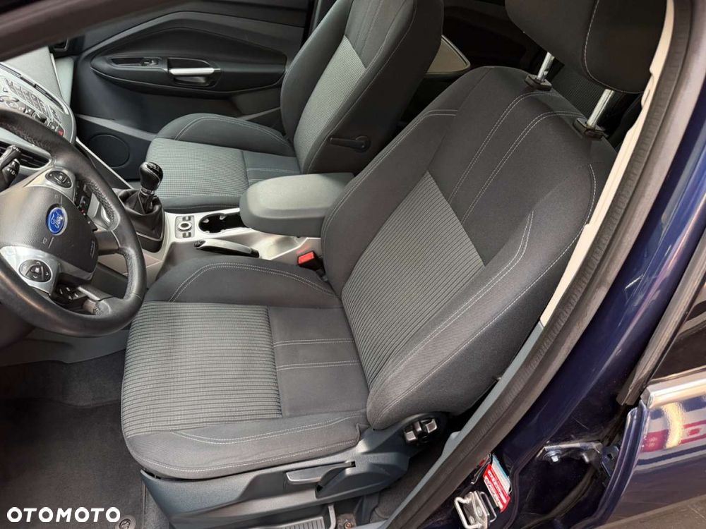 Ford C-MAX - 22