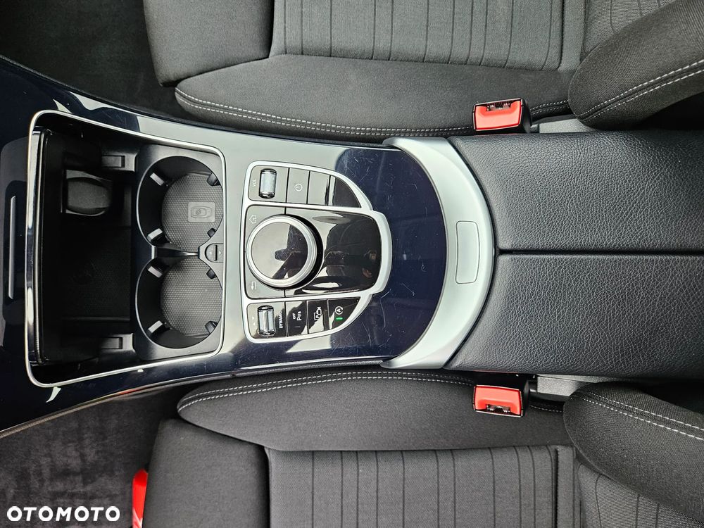 Mercedes-Benz Klasa C 160 Business Edition 9G-TRONIC - 28