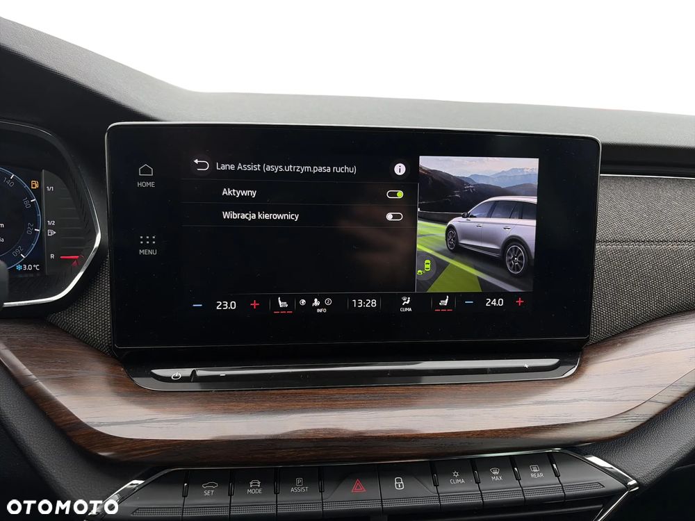 Skoda Octavia 2.0 TSI 4x4 Scout DSG - 26