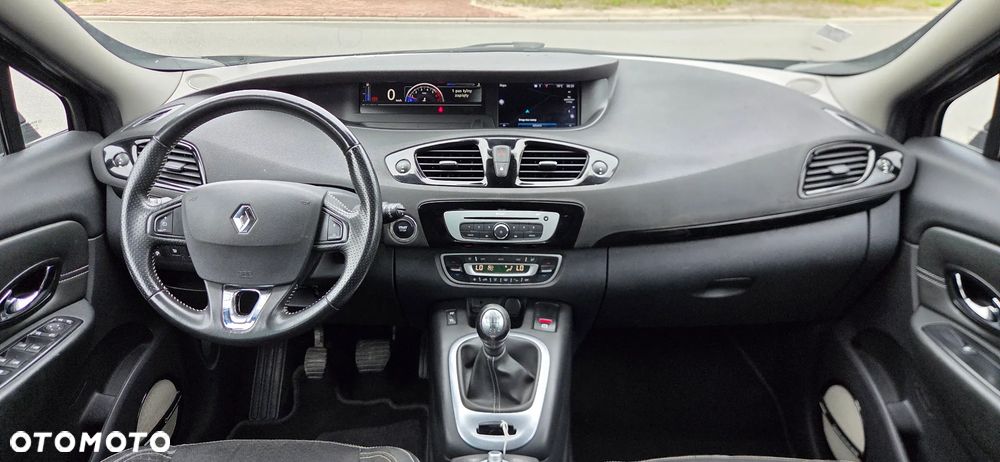 Renault Scenic ENERGY TCe 130 BOSE EDITION - 12