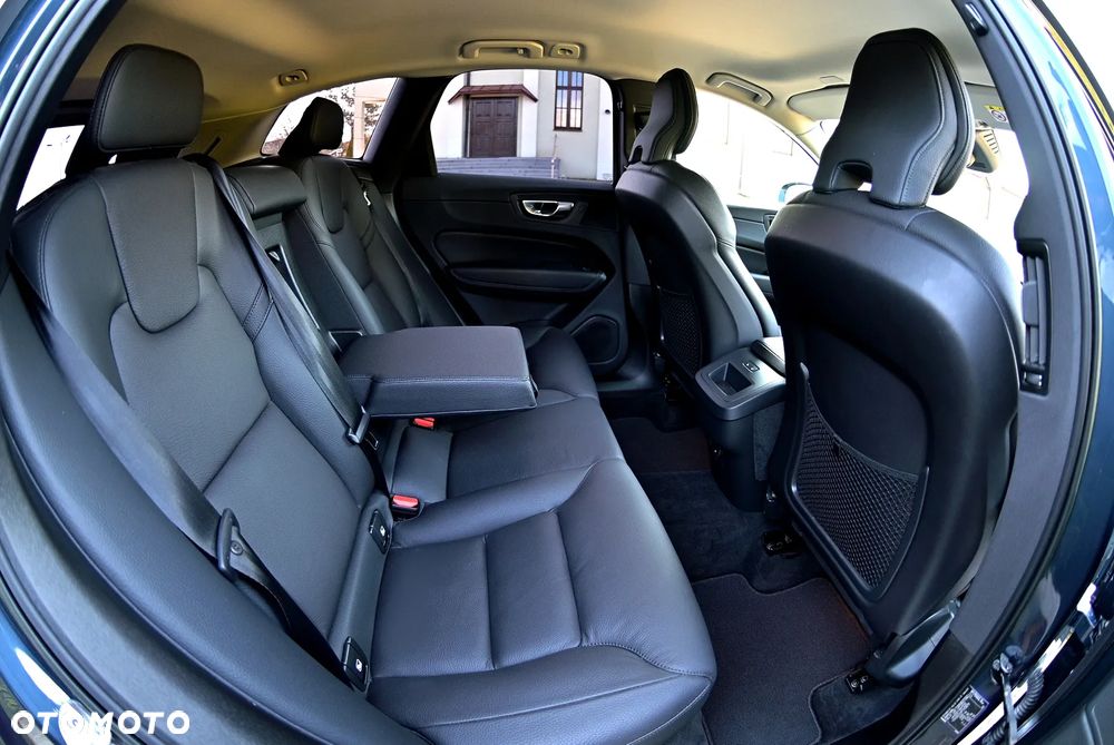 Volvo XC 60 B4 D Geartronic Inscription - 14