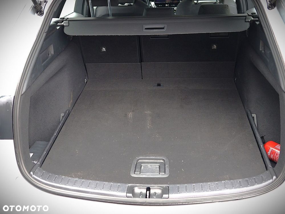 Toyota Corolla 1.8 Hybrid Comfort - 19