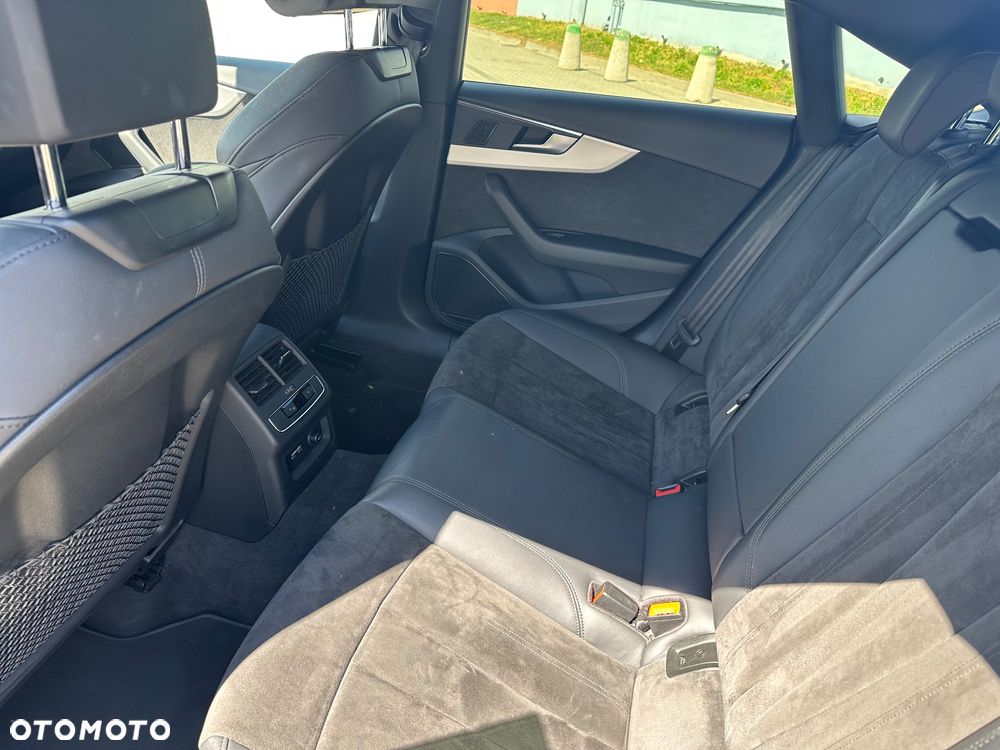 Audi A5 Limousine - 14