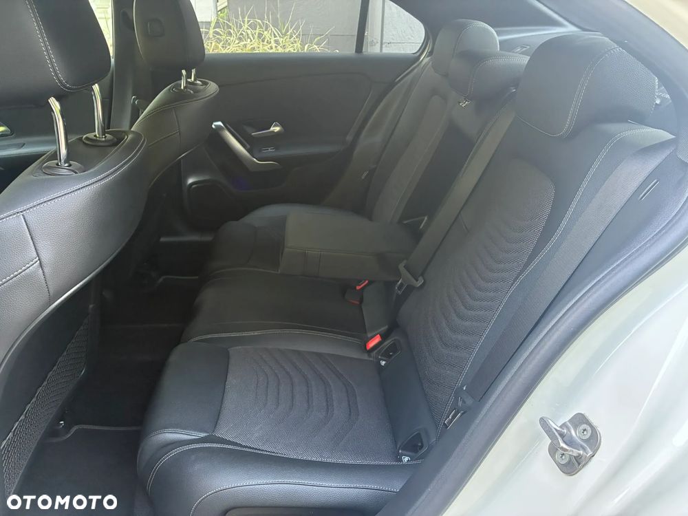 Mercedes-Benz Klasa A 200 d 8G-DCT Lim Progressive Advanced - 21